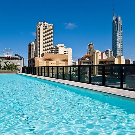 5 Bedroom Executive Sub Penthouse In The Heart Of Surfers With Full Ocean Views - Sleeps 12 - Circle On Cavill Amazing!! ゴールドコースト エクステリア 写真